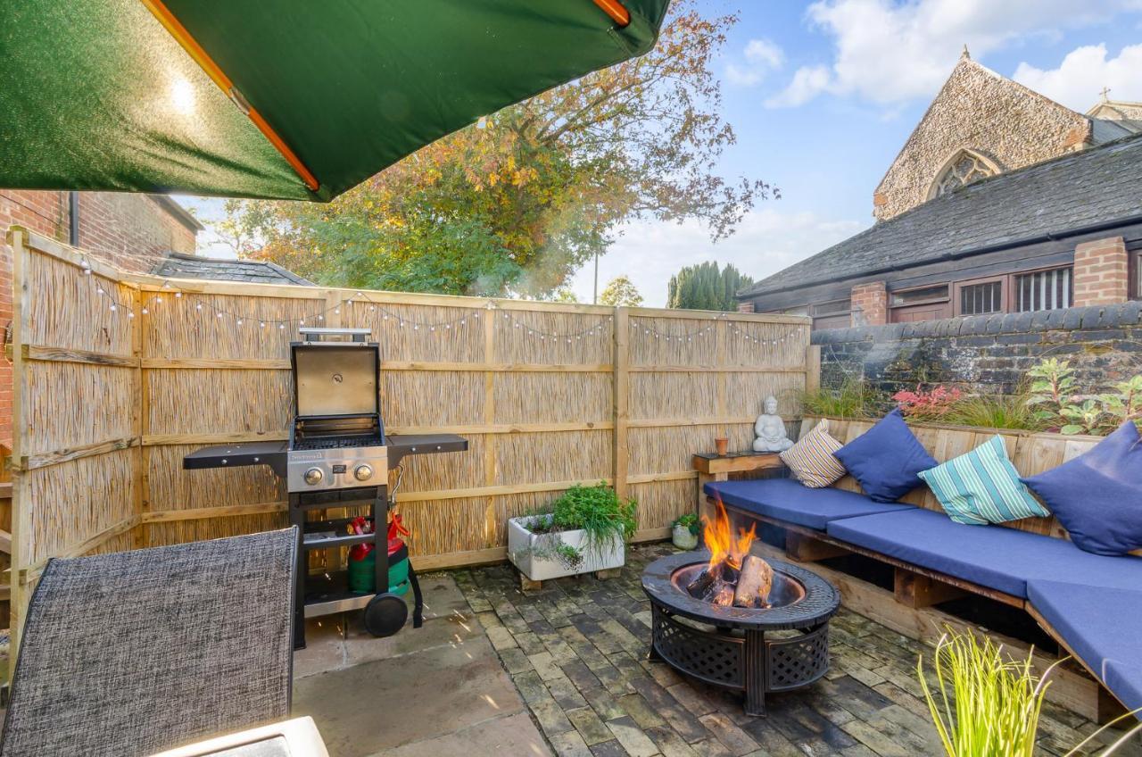 Hayloft And Shepherds Hut In Norfolk Broads With Fire Pit And Bbq From Ginger And Gold Ranworth Exterior foto