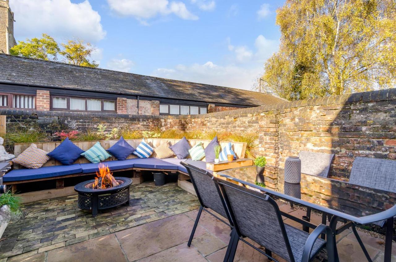 Hayloft And Shepherds Hut In Norfolk Broads With Fire Pit And Bbq From Ginger And Gold Ranworth Exterior foto